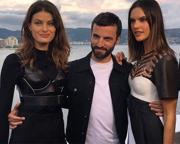 Isabeli Fontana, Nicolas Ghesquière e Alessandra Ambrosio (Foto: Reprodução Instagram)
