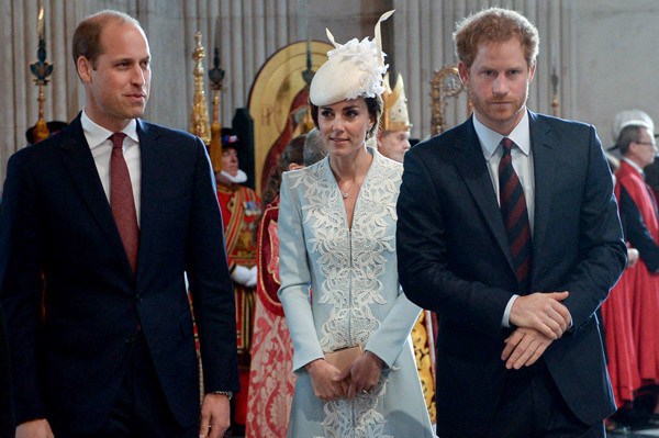 O príncipe William, a duquesa Kate Middleton e o príncipe Harry (Foto: WPA Pool / Getty Images)