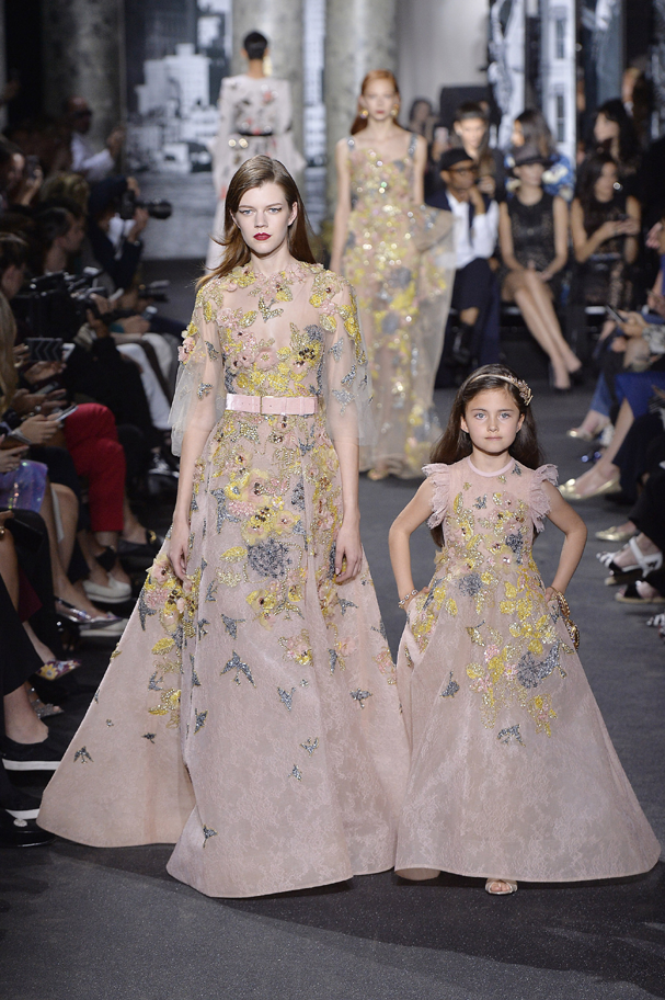 Alta-costura verão 2017 de Elie Saab (Foto: Getty Images)