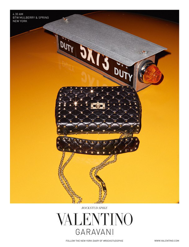 Rockstud Spike Bag, Valentino (Foto: Divulgação)