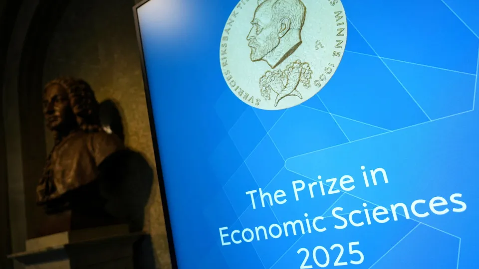 Nobel de Economia premia teóricos da inovação e da destruição criativa