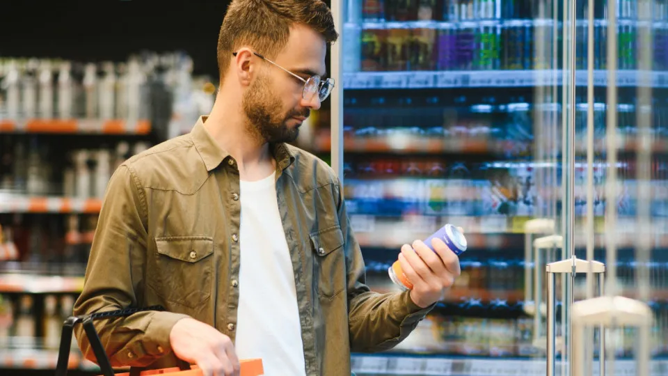 Indústria de alimentos e bebidas cresceu 8% em 2025, diz Abia