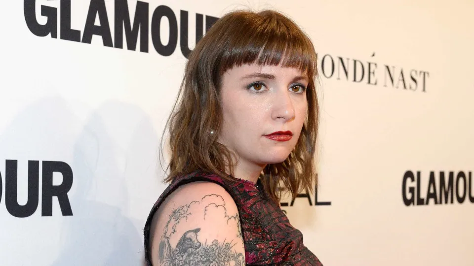 Lena Dunham relata explosões e agressividade de Adam Driver no set de 'Girls'